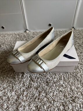 Formal Silver Flats- Womens 8